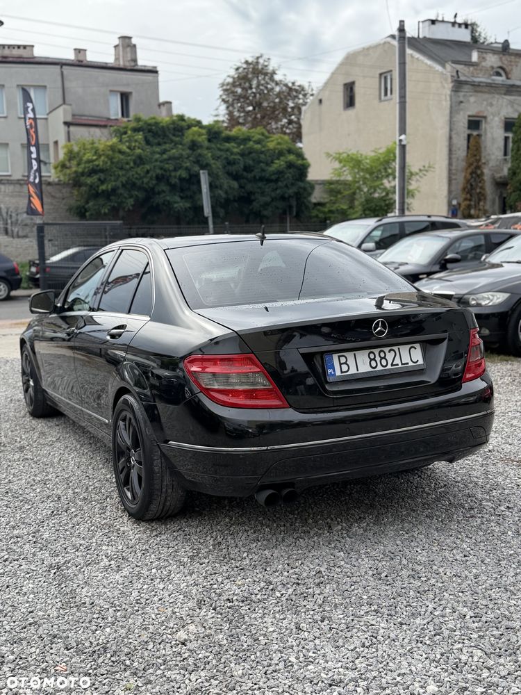 Mercedes-Benz C-Klasa 2009 photo 4