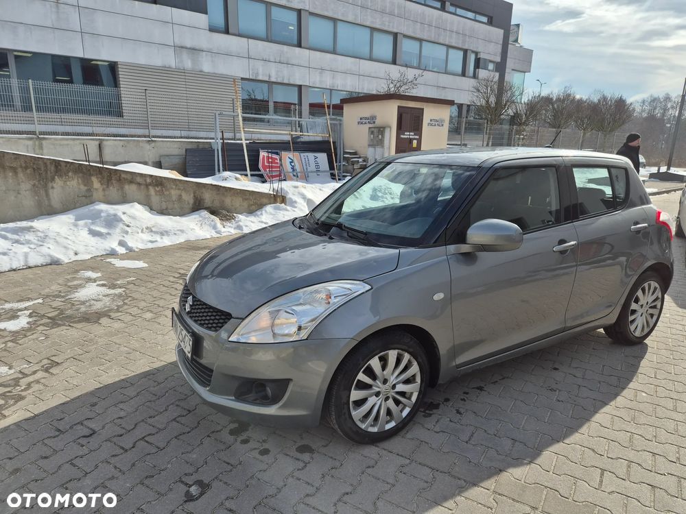 Suzuki Swift 1.2 Premium - 10