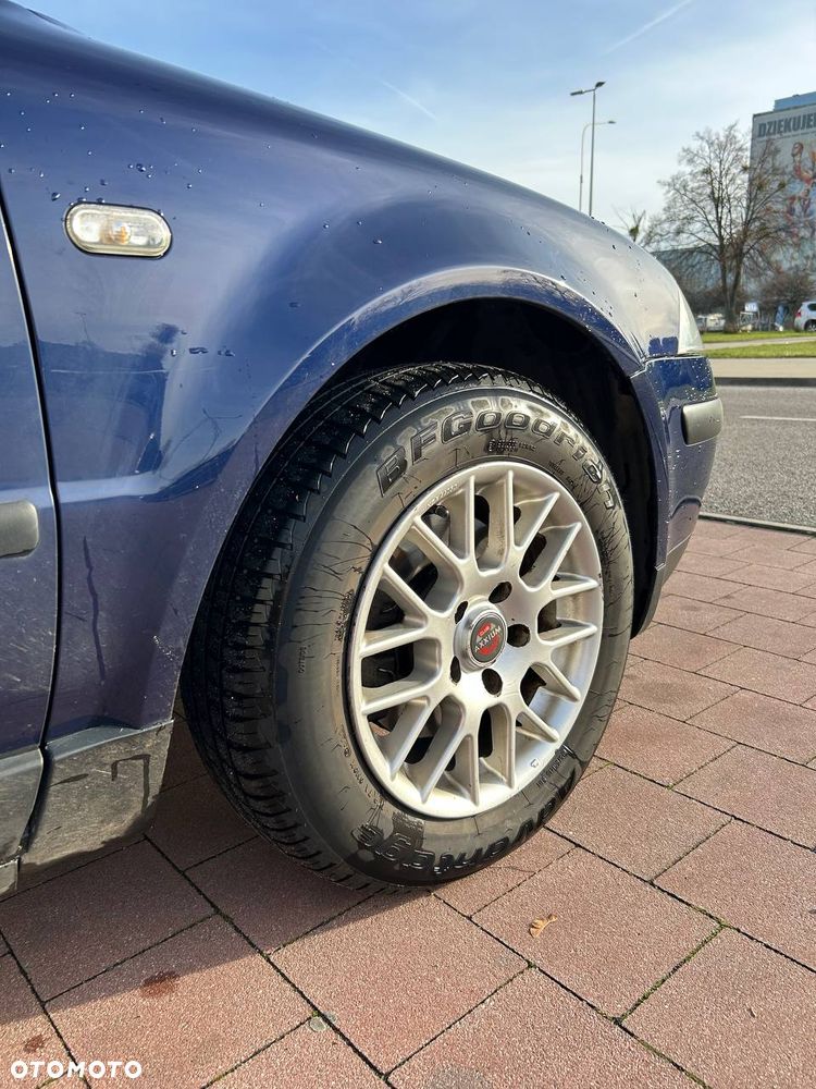 Volkswagen Passat 1.9 TDI Comfortline - 8