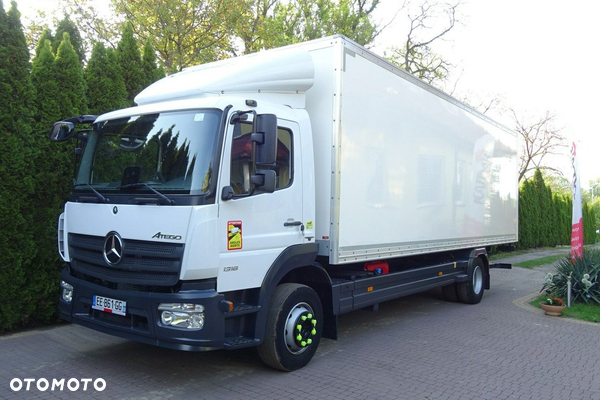 Mercedes-Benz Atego 1318 Euro 6 kontener 18p winda tylko 389km