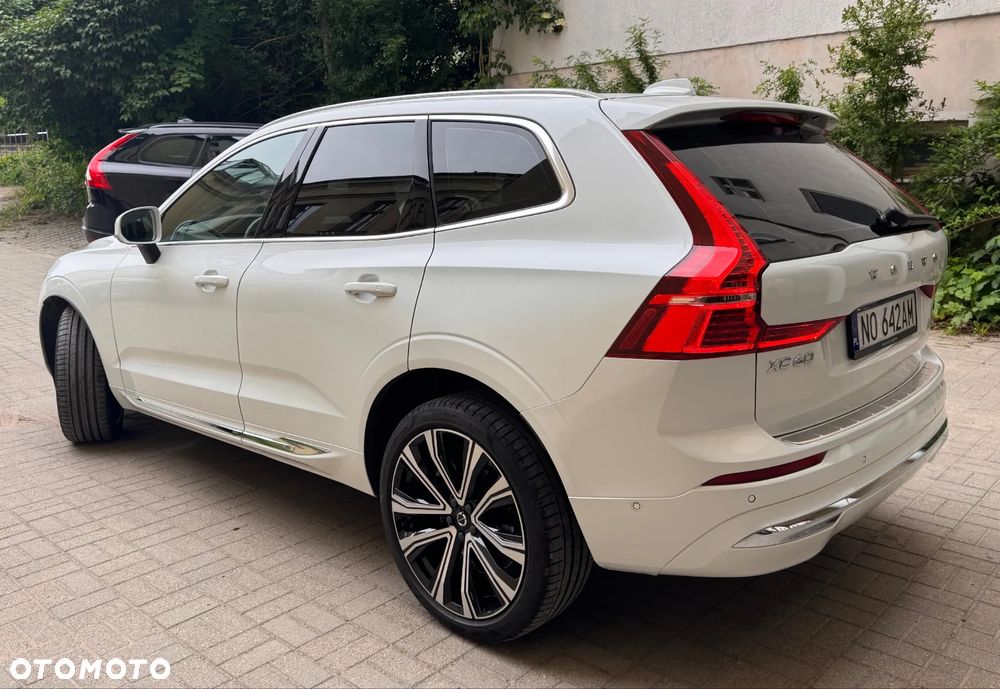 Volvo XC 60 B5 B AWD Plus Bright - 3