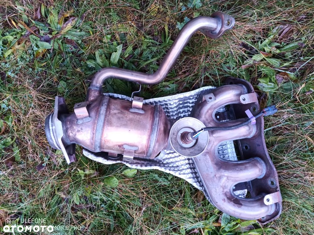 Katalizator Toyota Corolla E21 C-HR 2.0 Hybrid - 2