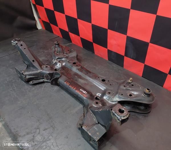 Charriot Dianteiro Nissan Nv400 Caixa (X62, X62b) - 2