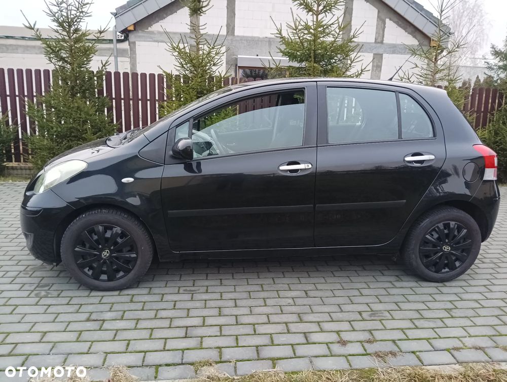 Toyota Yaris 1.33 VVT-i Cool - 5