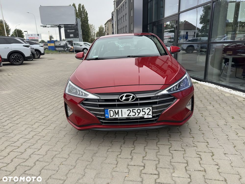 Hyundai Elantra 1.6 Comfort - 8