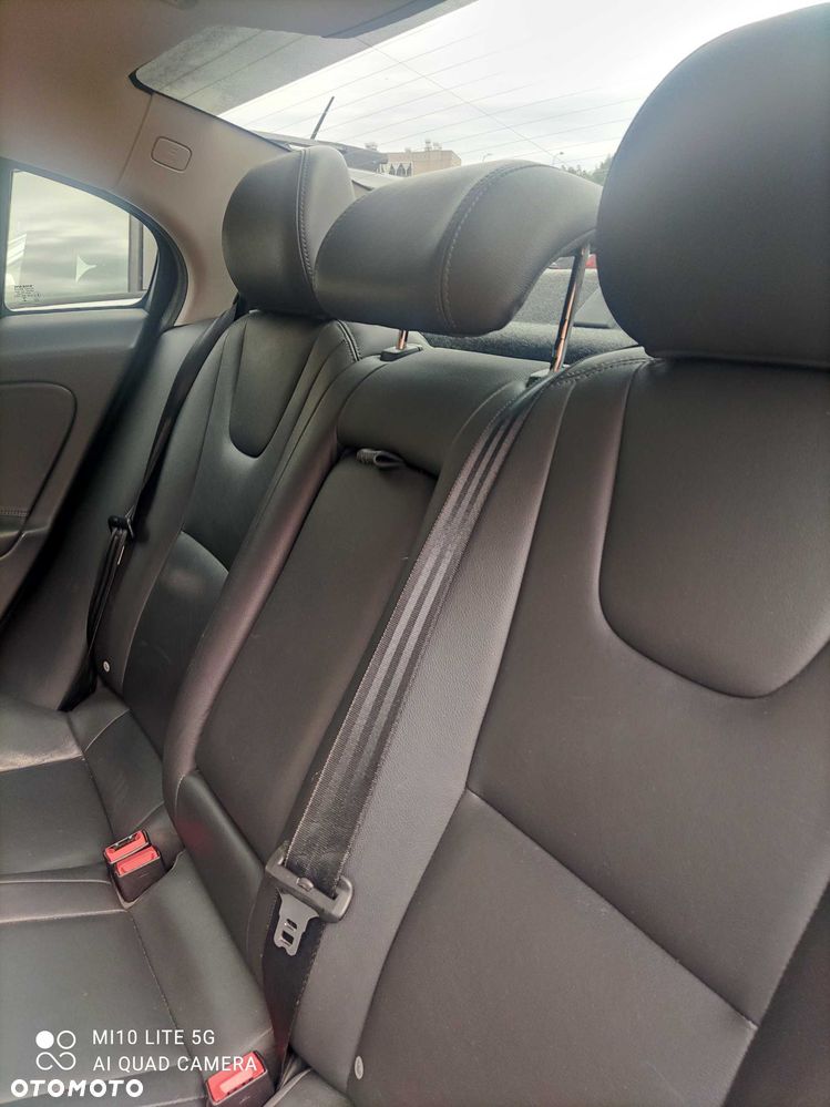 Volvo S60 - 8