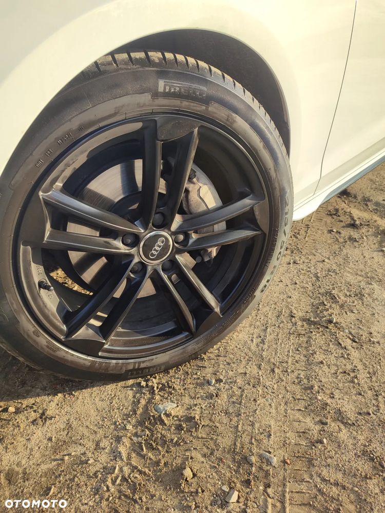 Audi A4 Avant 40 TDI quattro S tronic S line - 11