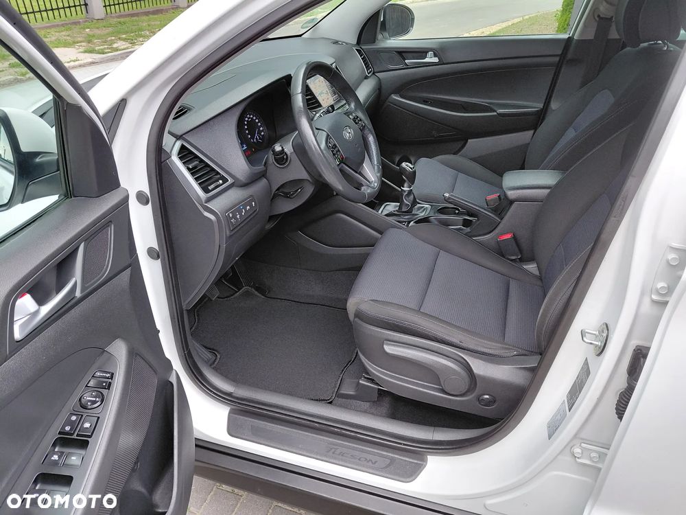 Hyundai Tucson blue 1.6 GDi 2WD Trend - 26