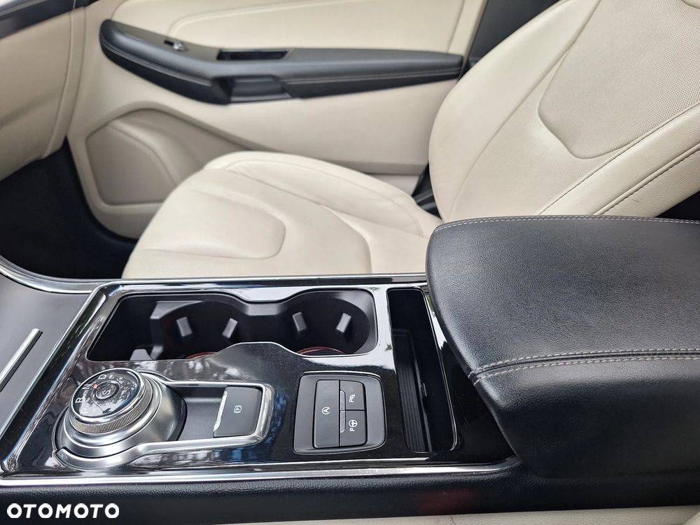 Ford Edge - 35
