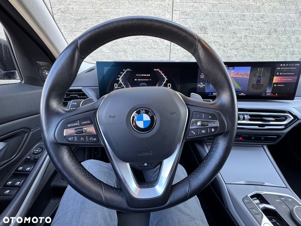 BMW Seria 3 320i xDrive M Sport - 39