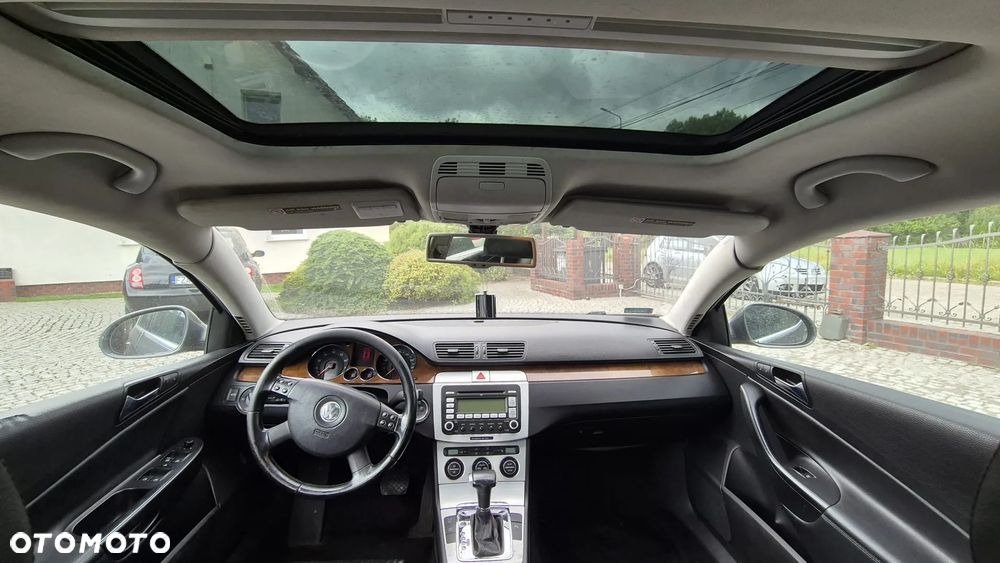 Volkswagen Passat 3.6 V6 4Motion DSG Exclusive - 4