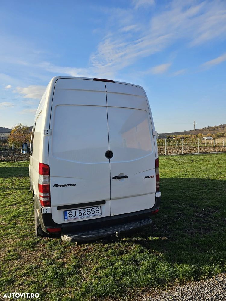 Mercedes-Benz Sprinter - 3