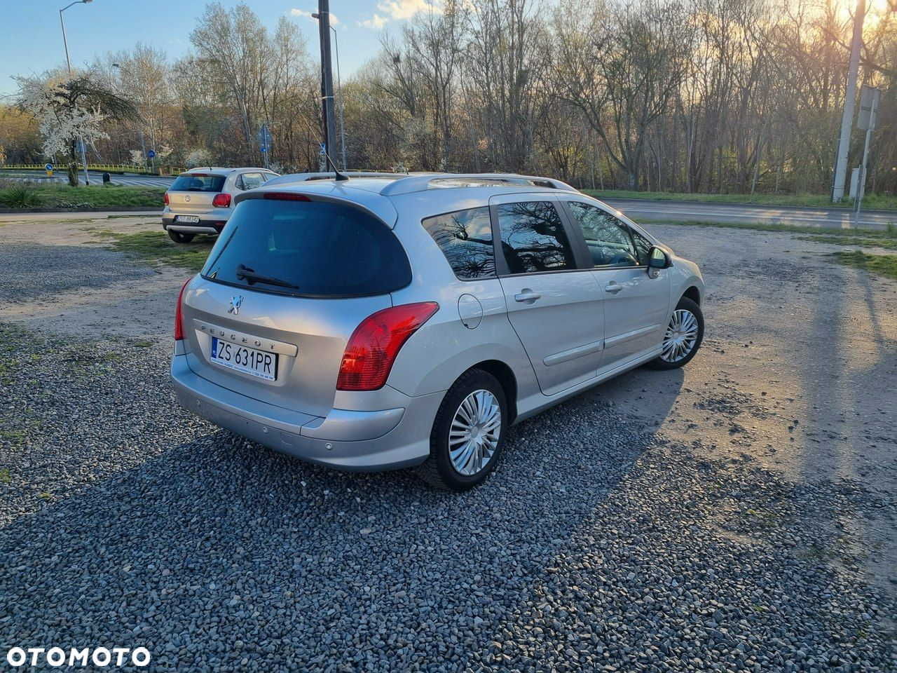 Peugeot 308 1.6 Premium - 5