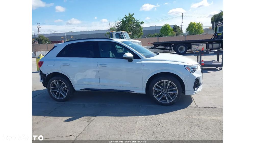 Audi Q3 - 4
