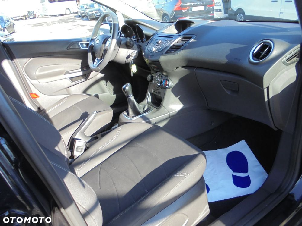 Ford Fiesta 1.25 Ambiente - 12