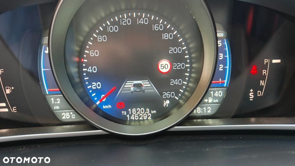 Volvo V40 - 13