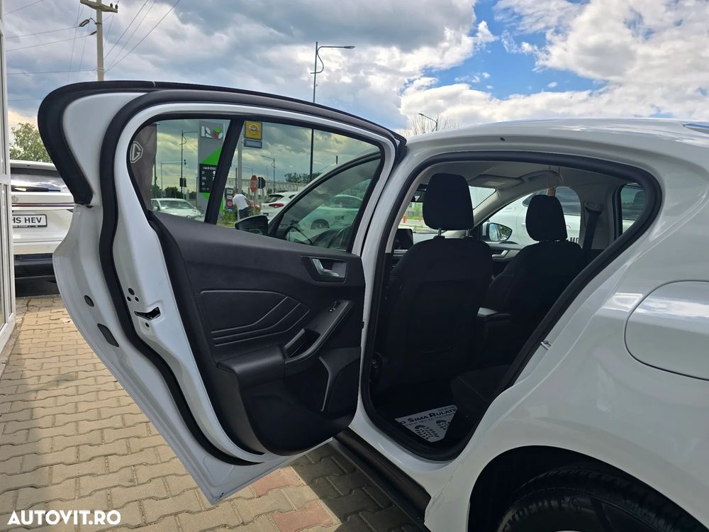 Ford Focus - 15