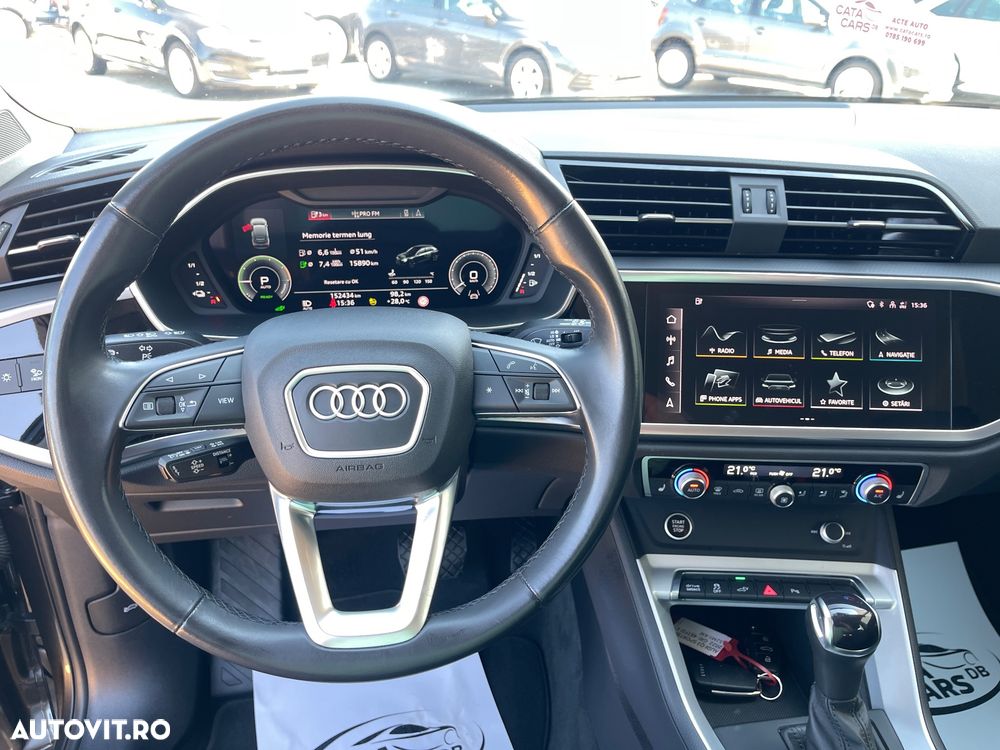 Audi Q3 Sportback 45 TFSIe S tronic S line - 37