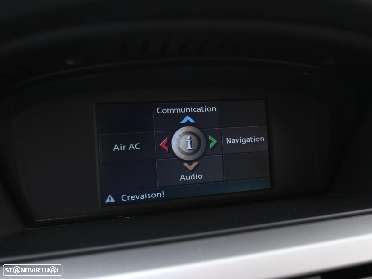 BMW 320 d Touring - 17