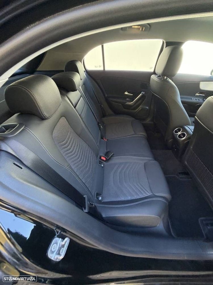 Mercedes-Benz A 250 - 12