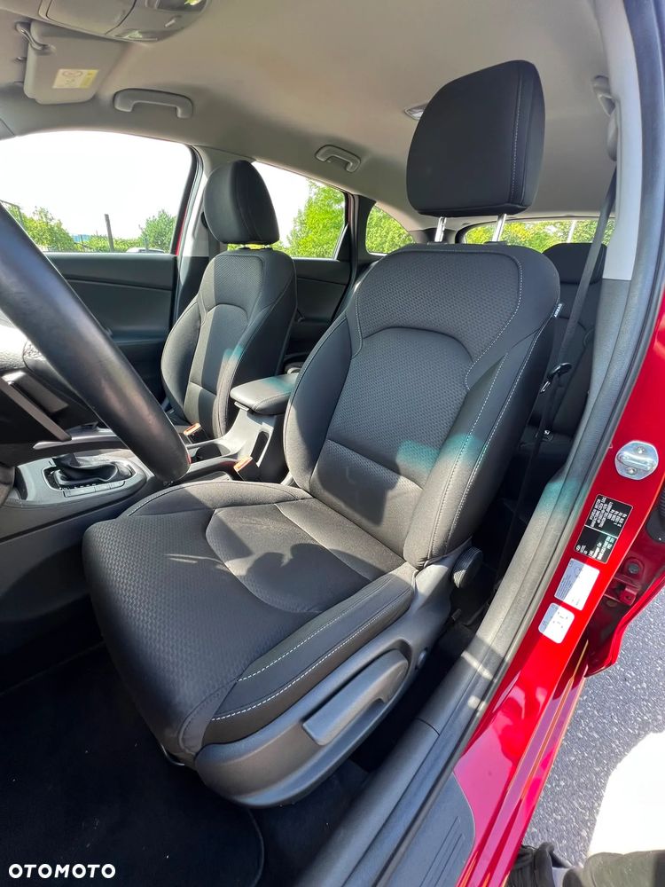 Hyundai i30 1.4 T-GDI DCT Premium - 28