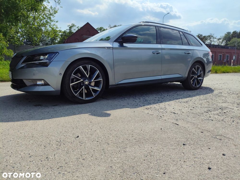 Skoda Superb 2.0 TSI 4x4 DSG Sportline - 7