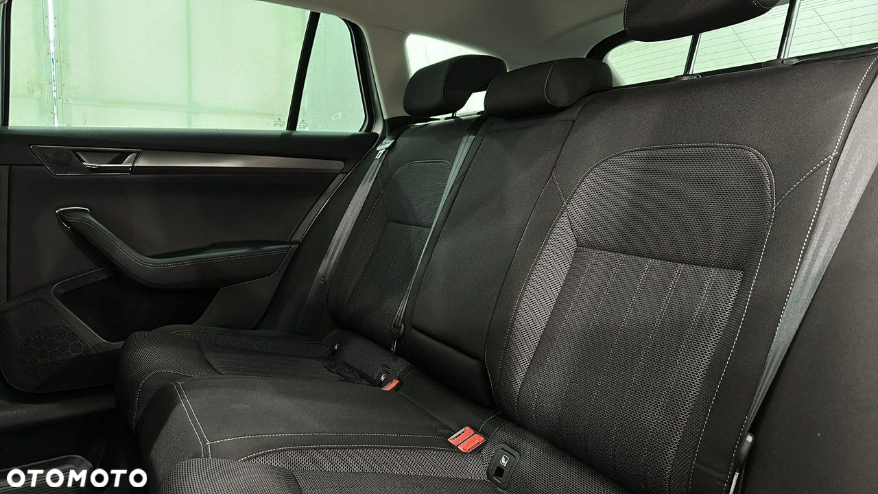 Skoda Superb - 12