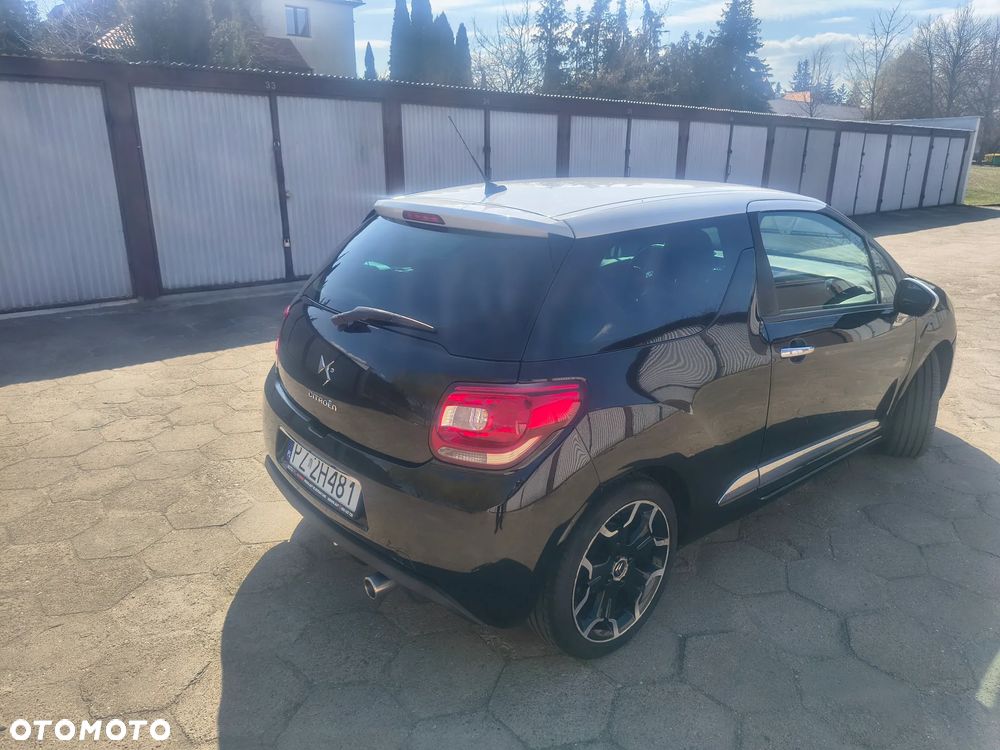 Citroën DS3 e-HDi 90 FAP SoChic - 4