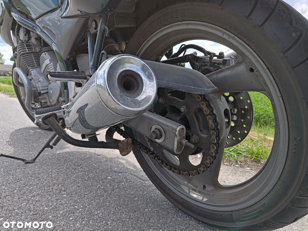 Yamaha XJ - 2