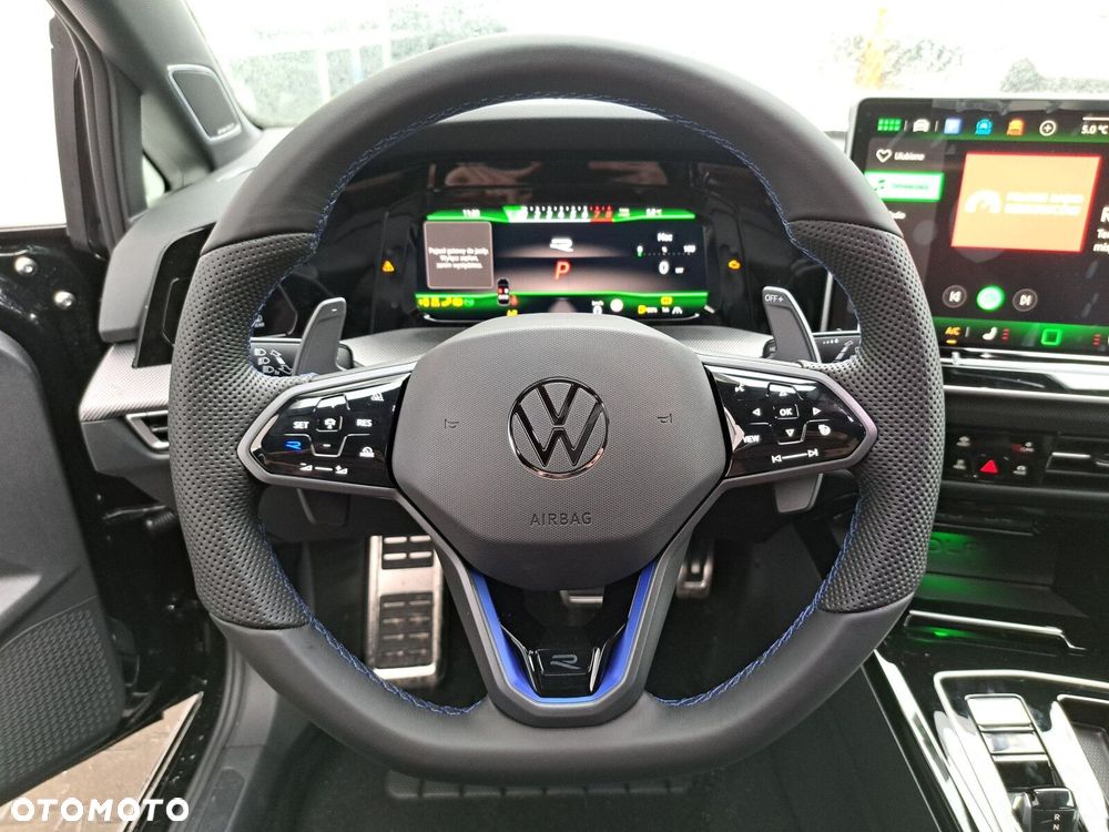 Volkswagen Golf - 13