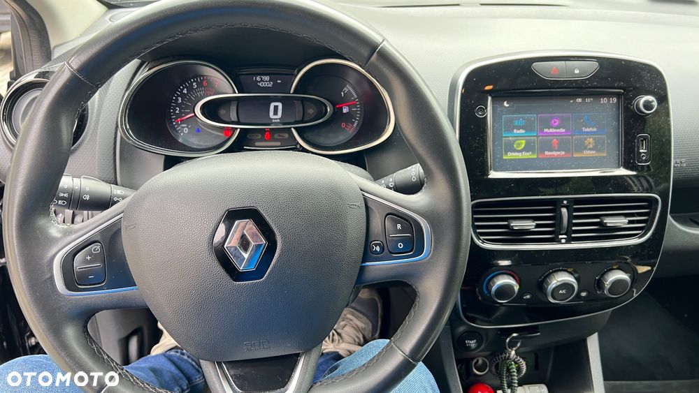 Renault Clio 1.2 16V Life - 6