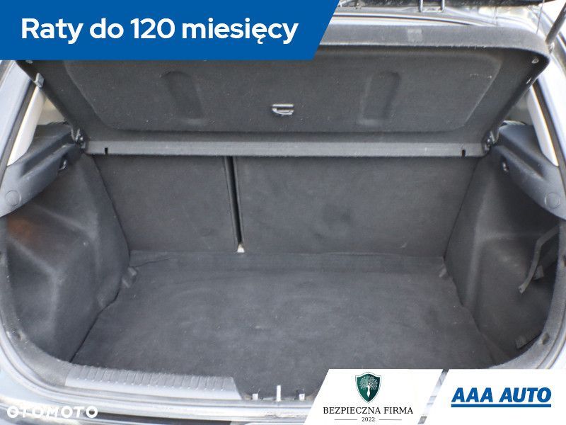 Kia Ceed - 16