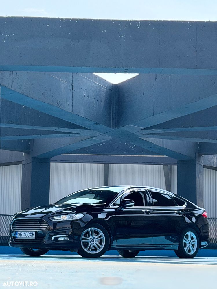 Ford Mondeo 2.0 TDCi Powershift Titanium - 4