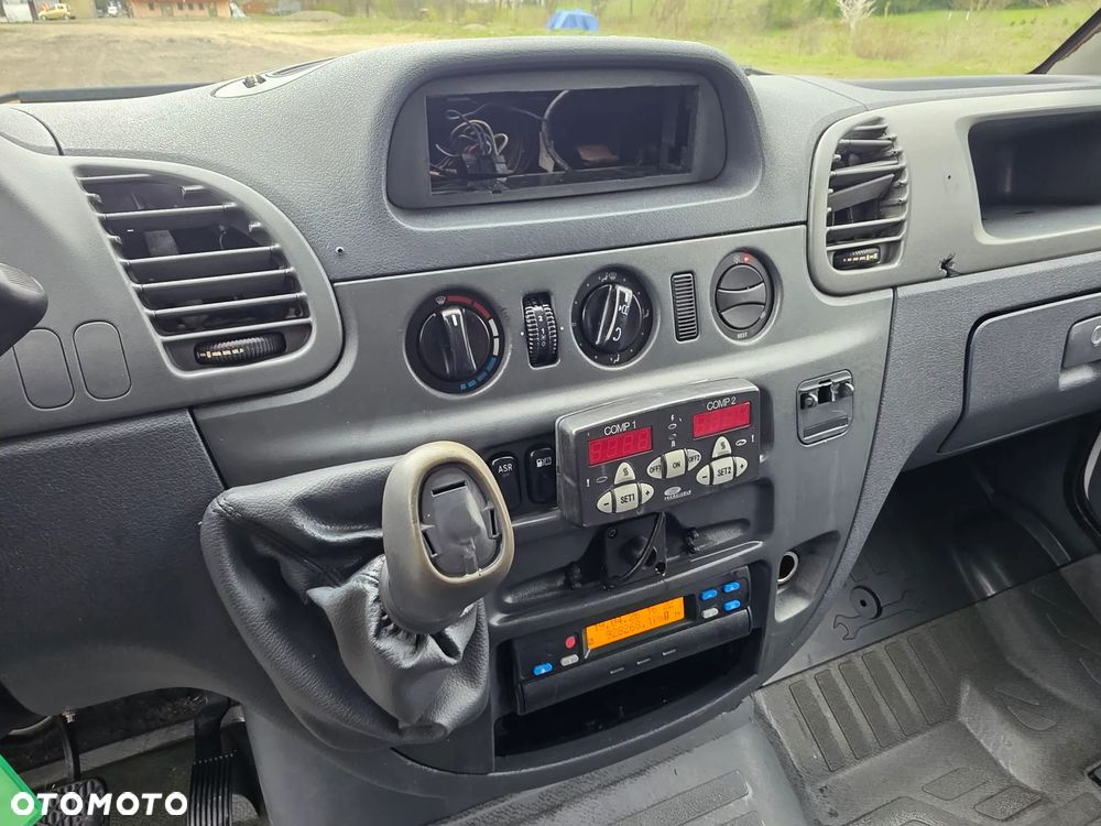 Mercedes-Benz Sprinter 616 CDI Chłodnia 3.80 M /Hakówka ! Z Włoch  ! - 18