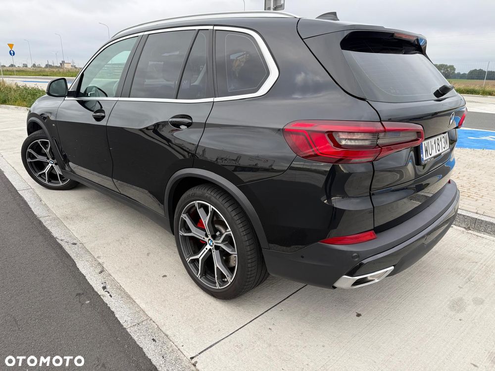 BMW X5 2019 photo 2
