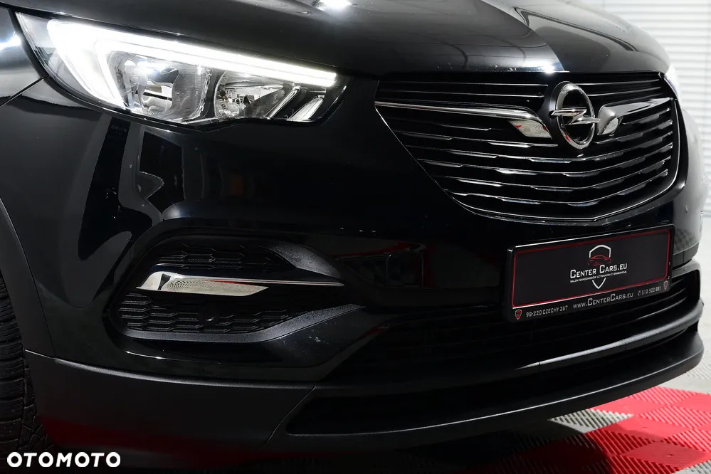Opel Grandland X 1.2 T Innovation S&S - 37