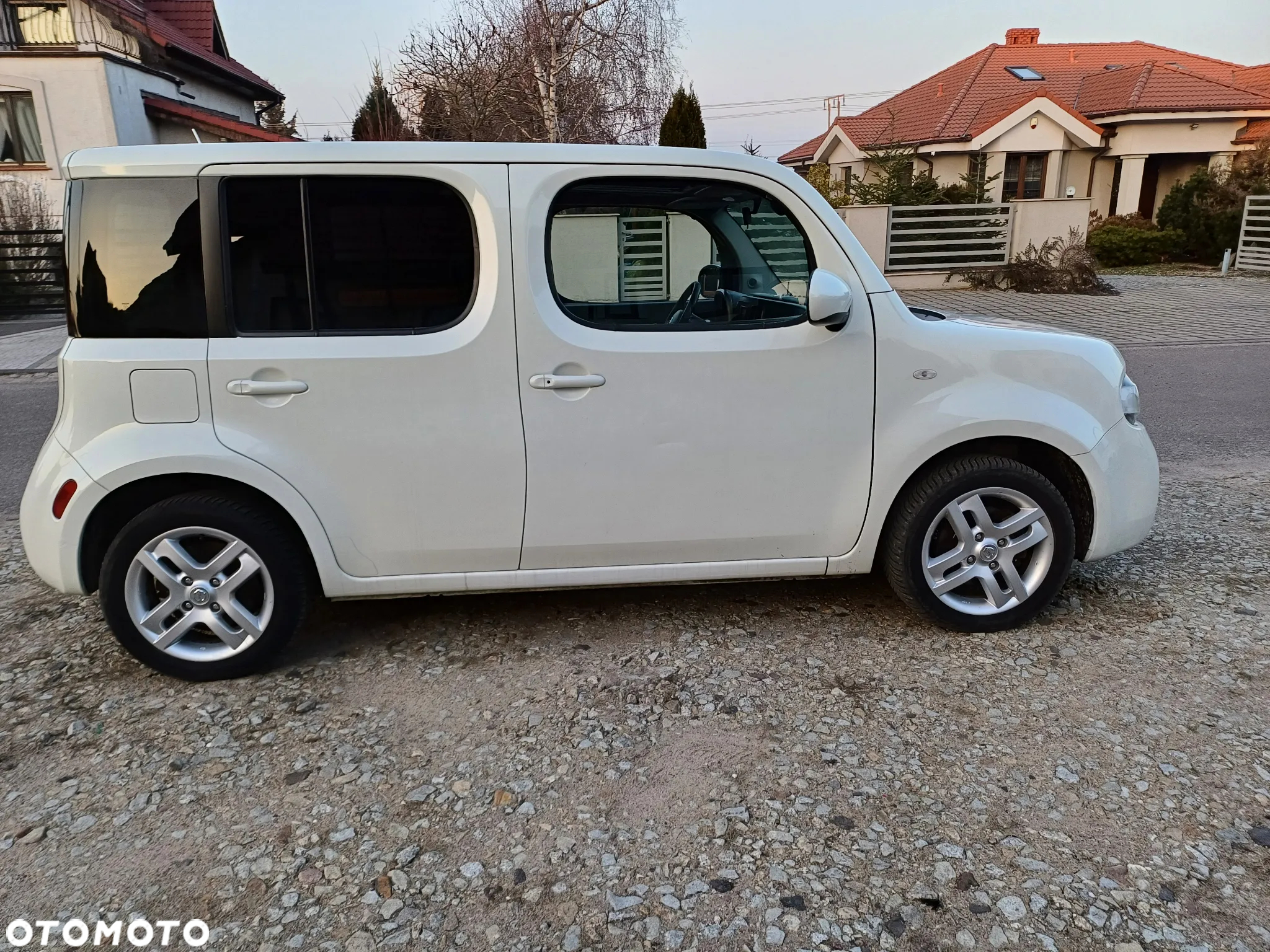 Nissan Cube 1.6 - 4