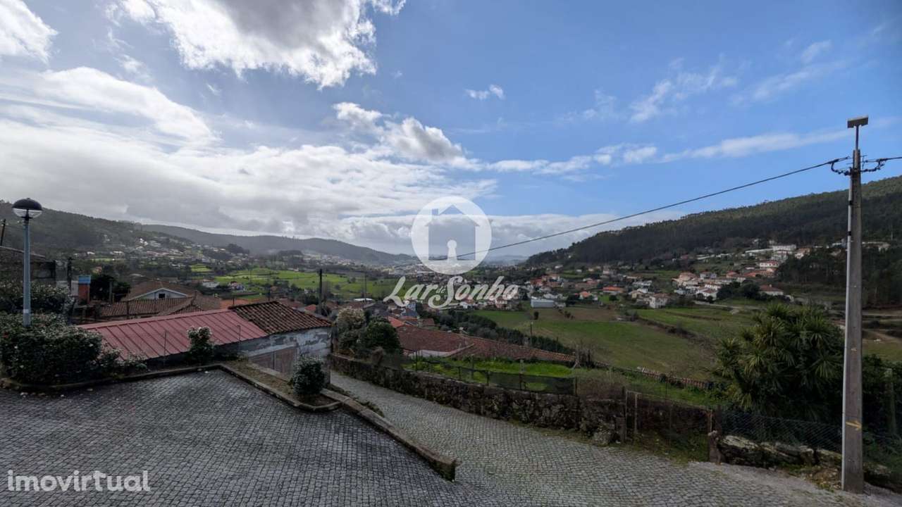 Terreno de 1875m² para Construção de Moradias Individuais, na Porte... - Grande imagem: 2/12