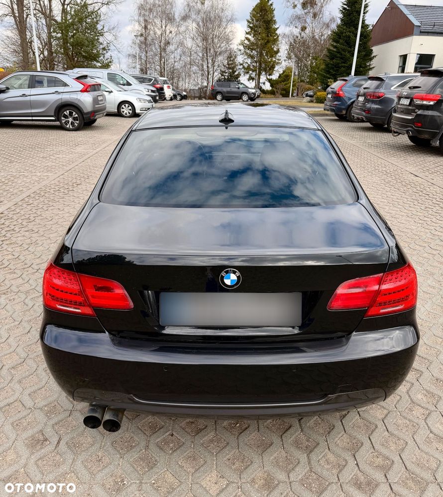 BMW Seria 3 320d DPF M Sport Edition - 7