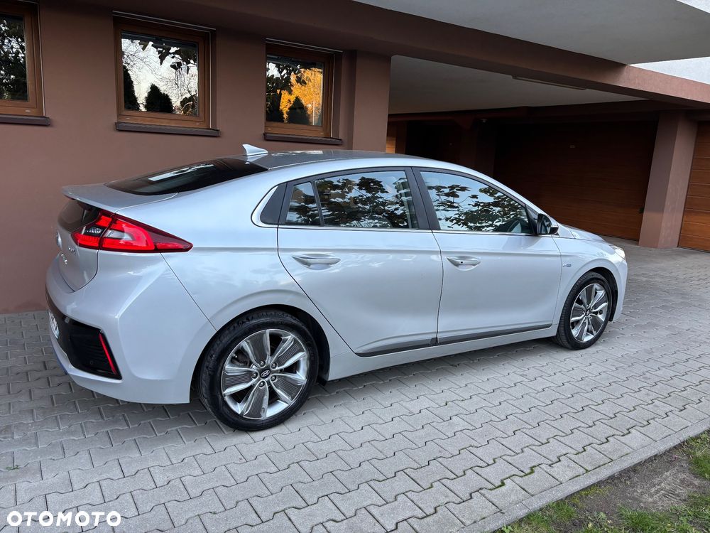 Hyundai Ioniq 2016 photo 3