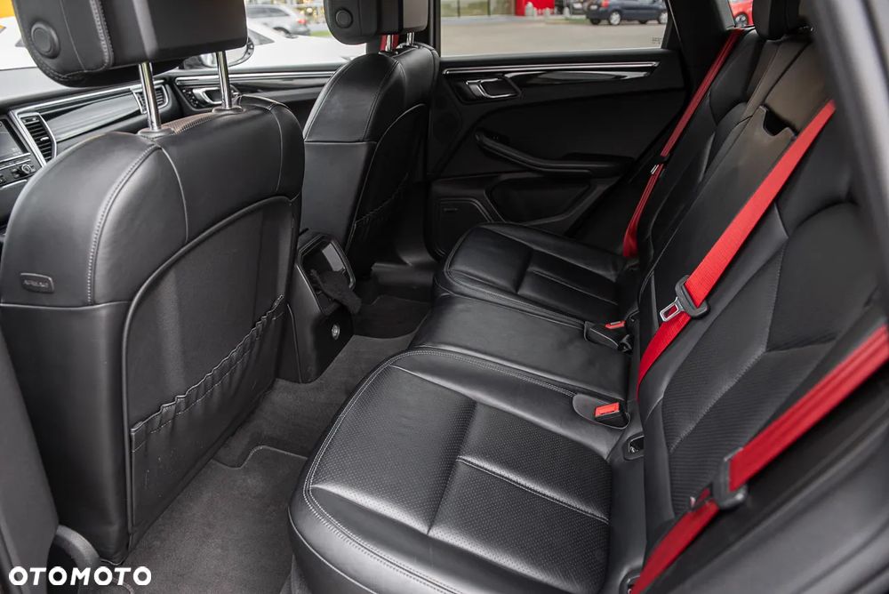 Porsche Macan S PDK - 26