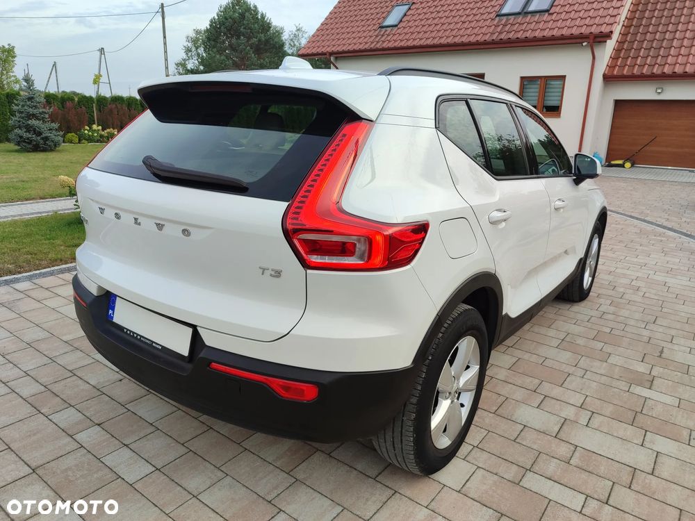 Volvo XC 40 T3 Momentum - 14