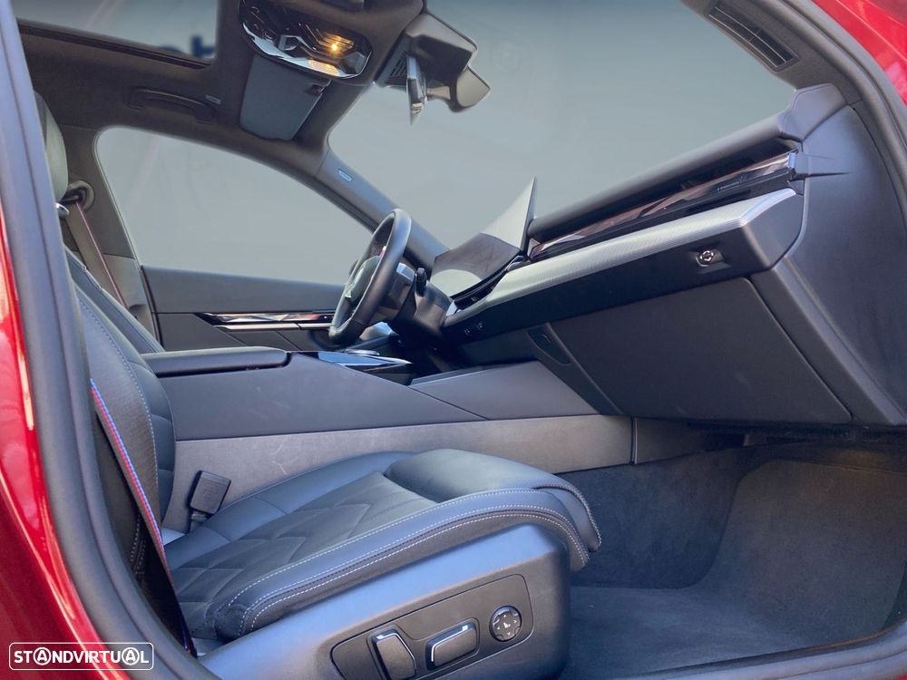 BMW i5 eDrive40 Pack Desportivo M Pro - 18