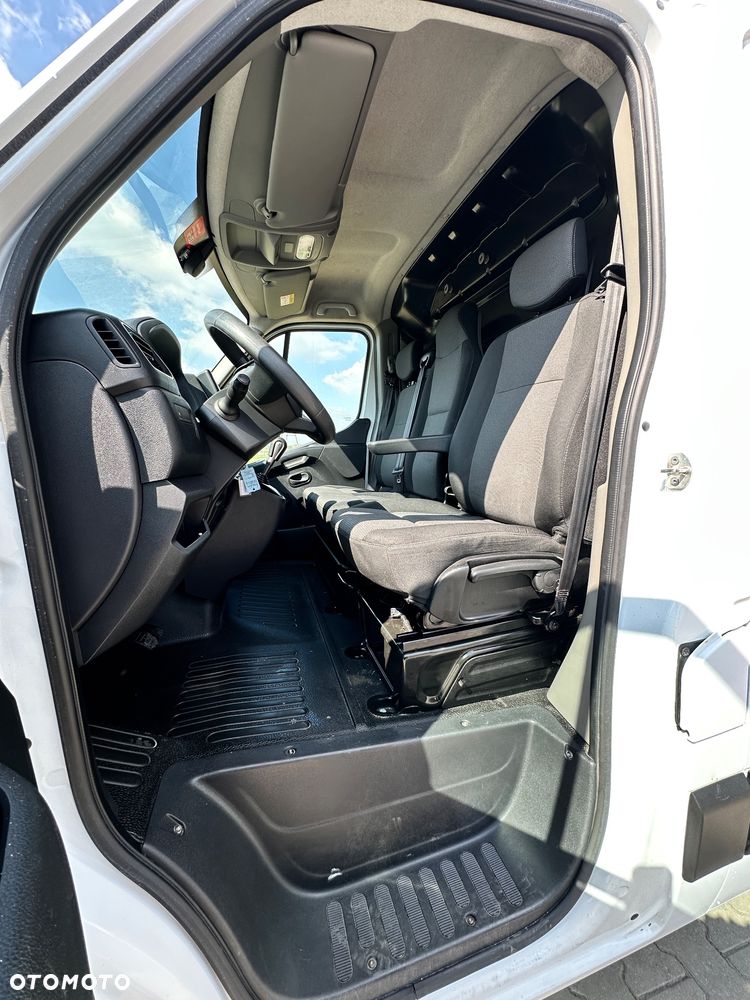 Renault Master L2H2 - 10