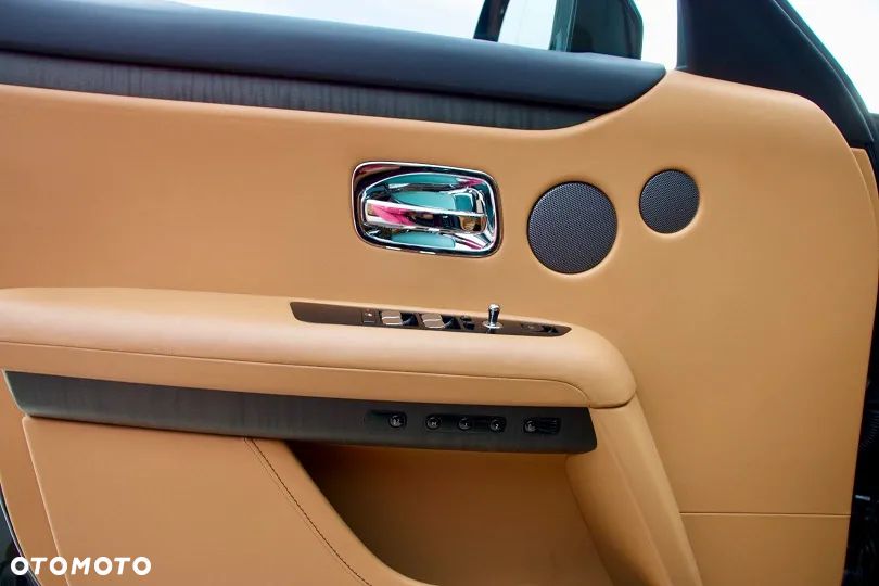 Rolls-Royce Ghost Standard - 13