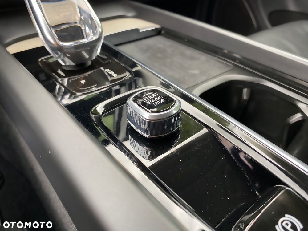 Volvo XC 60 B4 D Geartronic Inscription - 37