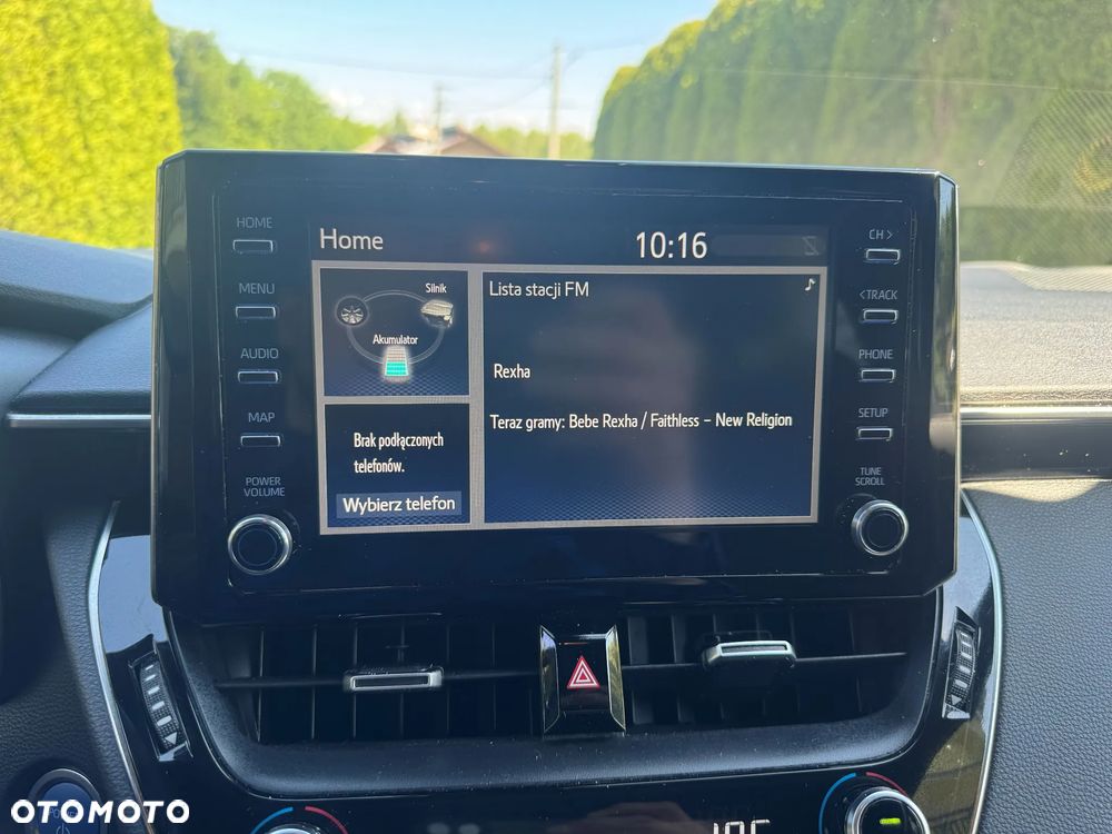 Toyota Corolla 2.0 Hybrid Comfort - 18