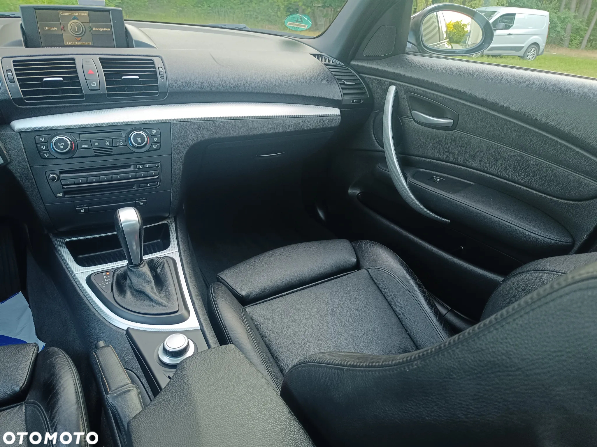 BMW Seria 1 120d DPF Edition Sport - 33