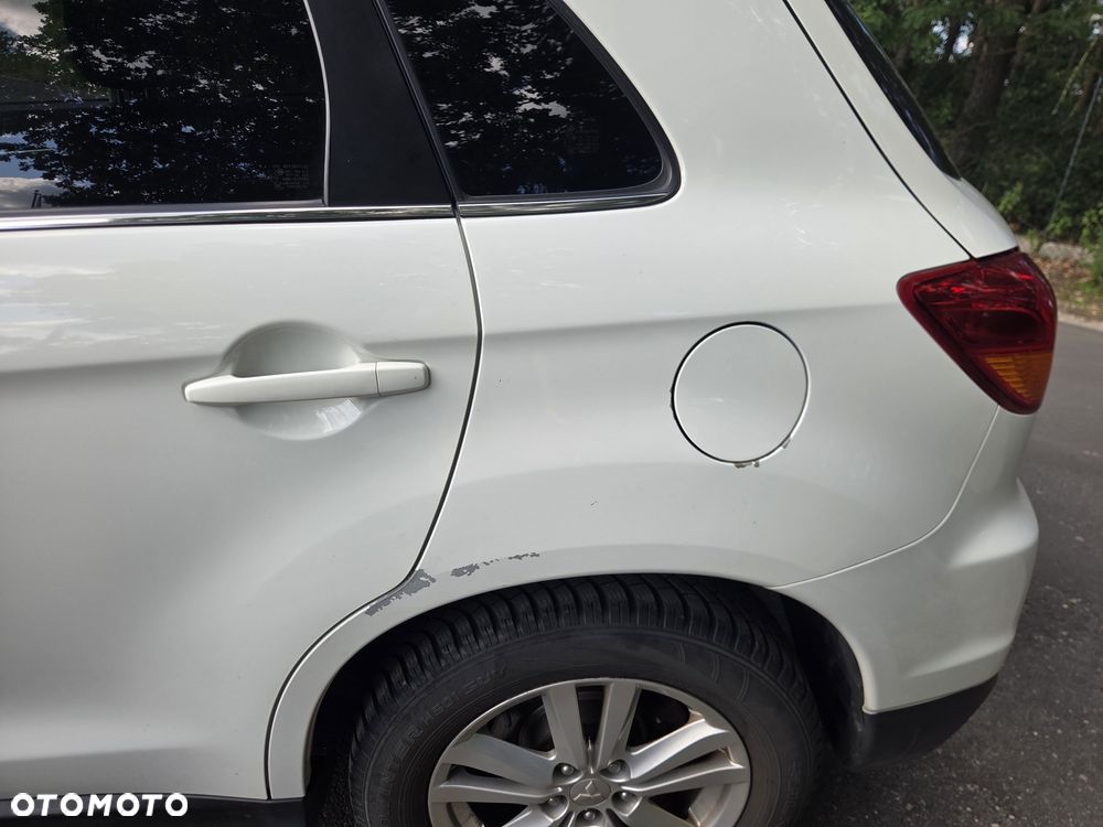 Mitsubishi ASX - 8