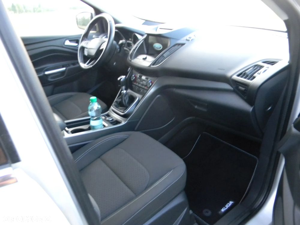 Ford Kuga 1.5 EcoBoost 2x4 Business Edition - 18